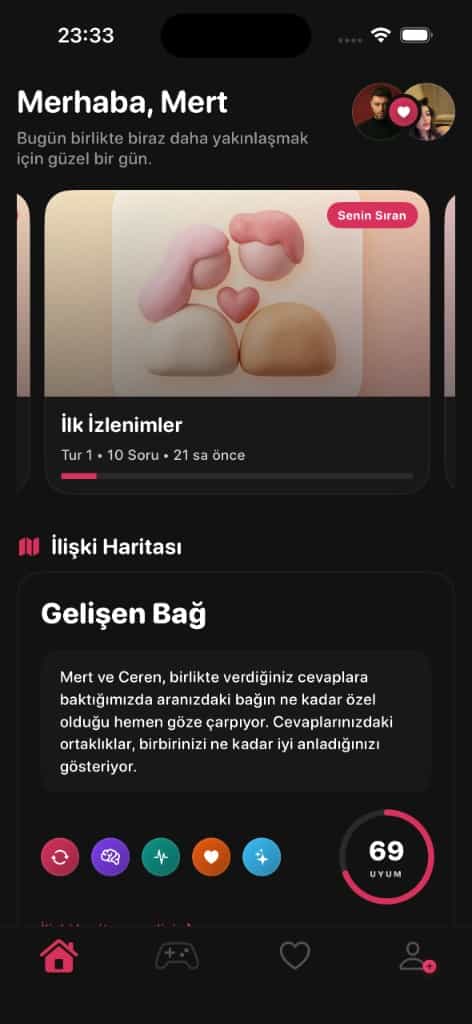 MaCouple welcome and home hub screen